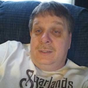 Meet your Posher, Chuck